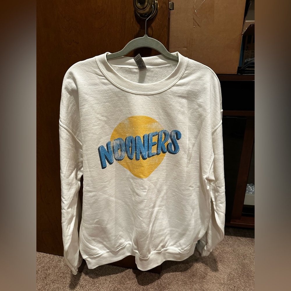 Barstool Nooners crewneck